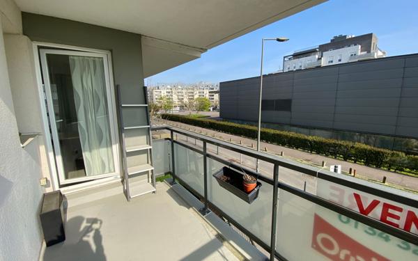 Appartement à vendre    4 pièces • 71 m2 Cergy