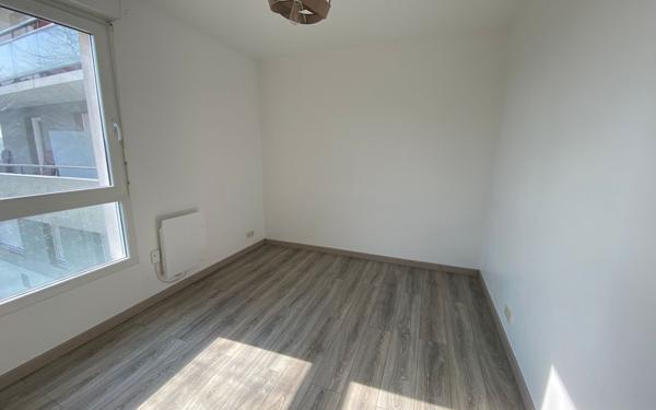 Appartement à vendre    4 pièces • 71 m2 Cergy