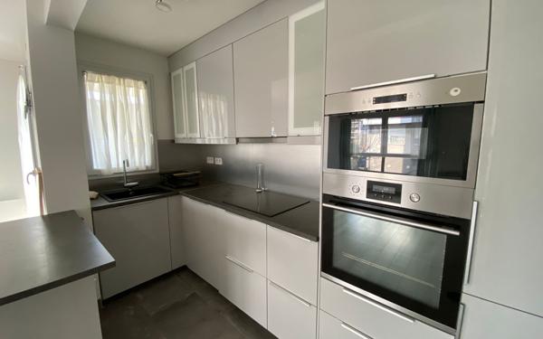Appartement à vendre    4 pièces • 71 m2 Cergy
