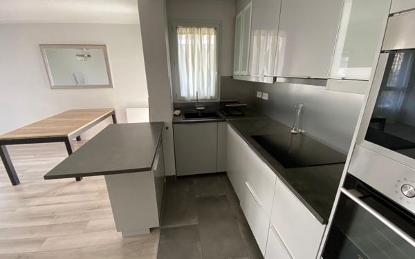 Appartement à vendre    4 pièces • 71 m2 Cergy