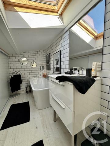 Maison à vendre  6 pièces - 163 m2 FORCALQUIER - 04