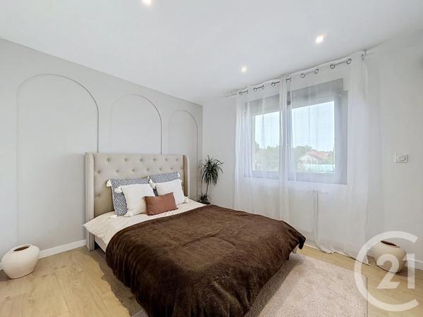 Maison à vendre  7 pièces - 125 m 2   ST LYE  - 10