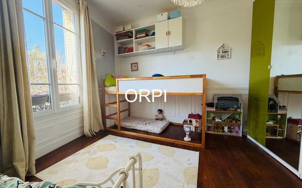 Appartement à vendre    5 pièces • 81,75 m2 Vitry-sur-Seine