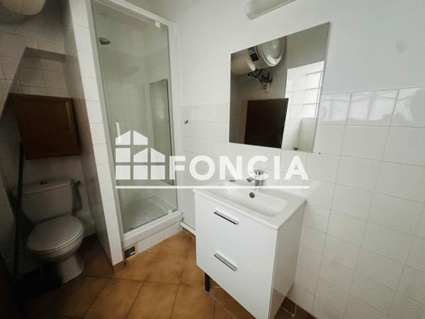 Location Appartement 2 pièces 37.94 m² - 4 PLACE FOUILLERE Conflans Ste Honorine 78700
