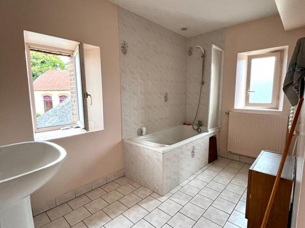 Maison  7 pièce(s) 180 m2