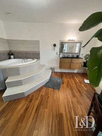 Libourne centre - Bastide - Maison avec piscine et dépendance