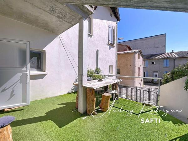 Souplex de caractère avec terrasse