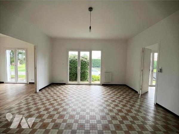 À vendre ? Maison rénovée à Villeneuve-de-Marsan
Découvrez cette charmante maison ancienne enti...