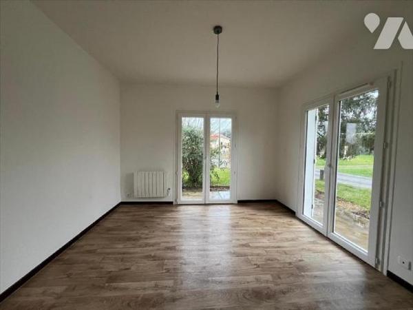 À vendre ? Maison rénovée à Villeneuve-de-Marsan
Découvrez cette charmante maison ancienne enti...