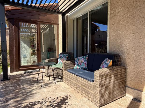 Maison Les Mees+garage+3 chambres+ cabanon jardin