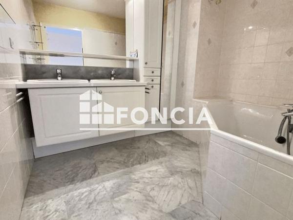 À vendre Appartement 3 pièces 70 m² - Saint-étienne 42100