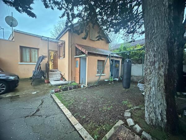 Maison à VILLETANEUSE (93430)