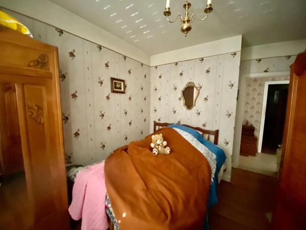 Maison à SAINT-PANTALEON-DE-LARCHE, 19600 - 5 pièces 108m²