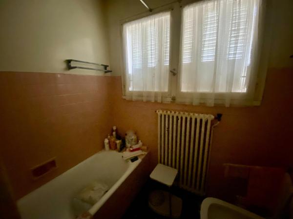 Maison à SAINT-PANTALEON-DE-LARCHE, 19600 - 5 pièces 108m²