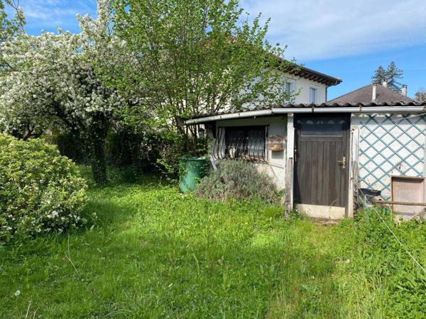 Maison à SAINT-PANTALEON-DE-LARCHE, 19600 - 5 pièces 108m²