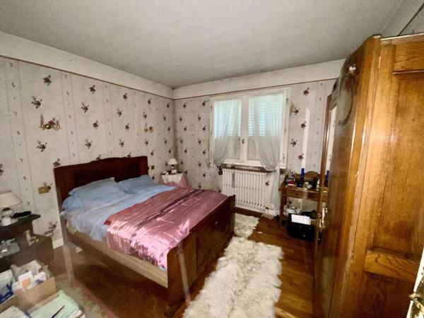 Maison à SAINT-PANTALEON-DE-LARCHE, 19600 - 5 pièces 108m²