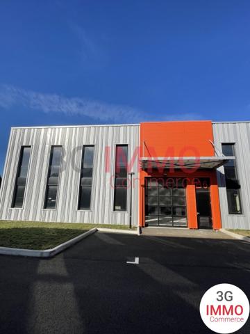 Location / Local Industriel / Bâtiment à Chauray (79180)