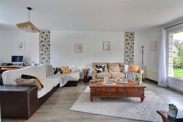 Maison familiale 135 m² – 4 chambres – Jardin – Garage - SENLIS