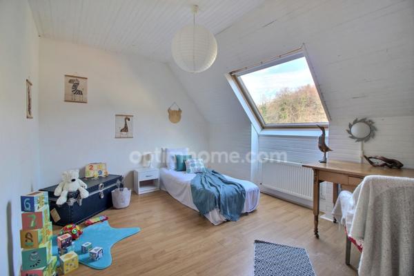 Maison familiale 135 m² – 4 chambres – Jardin – Garage - SENLIS