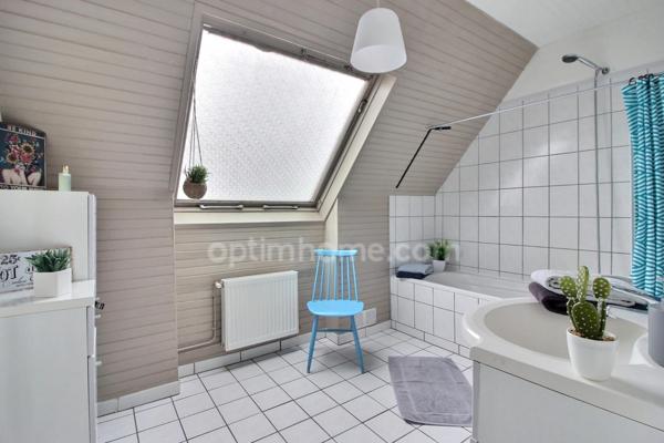 Maison familiale 135 m² – 4 chambres – Jardin – Garage - SENLIS