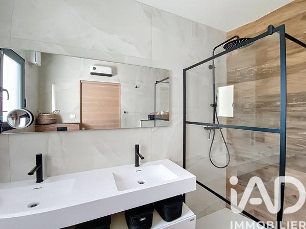 Maison à vendre 5 pièces 167 m² Sérignan