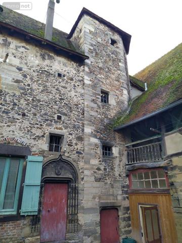 Maison de maître à vendre à Chantelle dans l'Allier (03140), ref : 13352/362