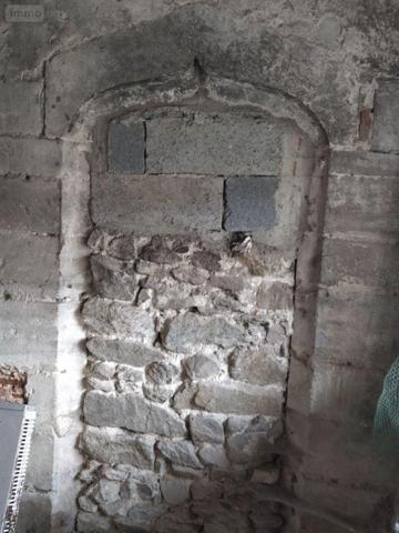 Maison de maître à vendre à Chantelle dans l'Allier (03140), ref : 13352/362