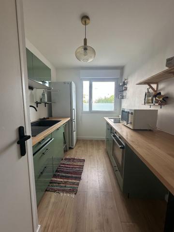 AVENUE PASTEUR - T2 MEUBLE - DISPONIBLE LE 22/09
