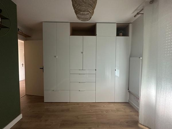 AVENUE PASTEUR - T2 MEUBLE - DISPONIBLE LE 22/09