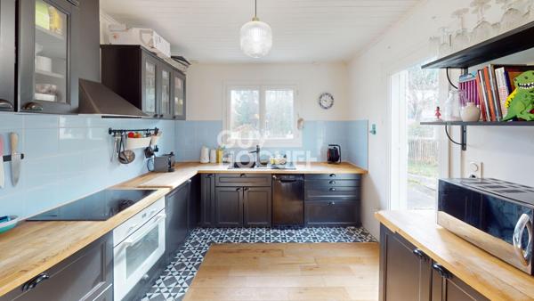 Maison 4 chambres de 117m2 en plein centre bourg