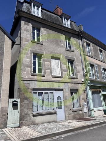 Maison à AHUN (23150)