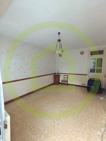 Maison à AHUN (23150)