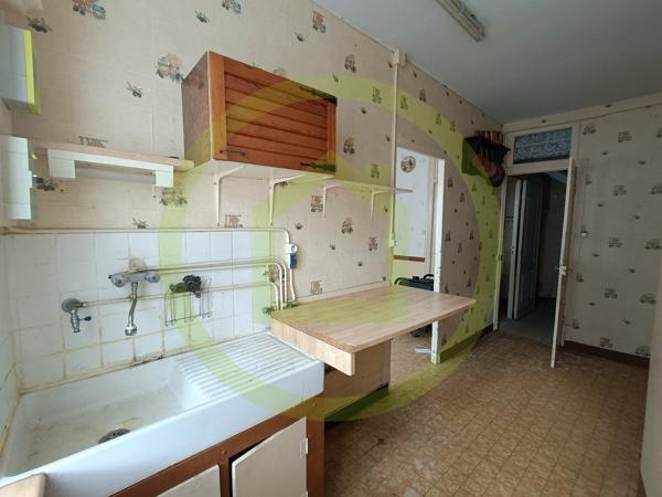 Maison à AHUN (23150)