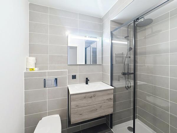 Appartement à vendre 5 pièces VETRAZ MONTHOUX (74)