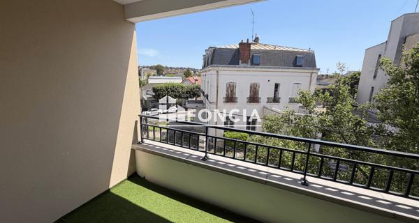 Location Appartement 3 pièces 63.7 m² - Corbeil-essonnes 91100