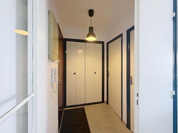 a vendre angers mongazon/st leonard Appartement T1 bis avec balcon, cave et parking ? Résidence sécurisée