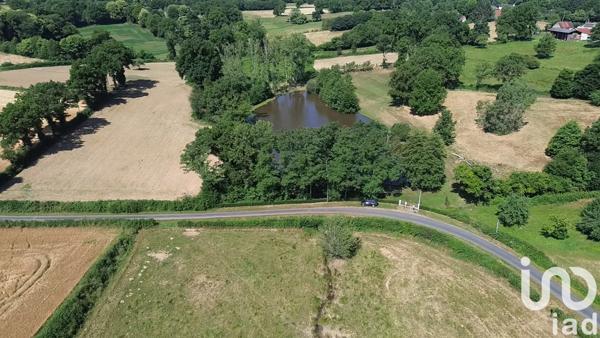 Terrain à vendre 14 490 m² Saint-Denis-de-Jouhet