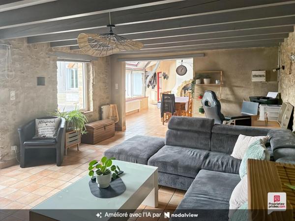 Maison Malicorne Sur Sarthe 7 pièce(s) 136 m2