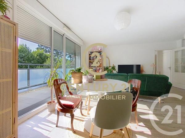 Appartement T3 à vendre  3 pièces - 64,81 m 2   RENNES  - 35