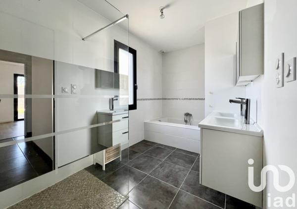 Maison à vendre 5 pièces 90 m² Aigrefeuille-d'Aunis