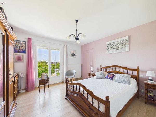 Maison Montamise 4 pièce(s) 105 m2