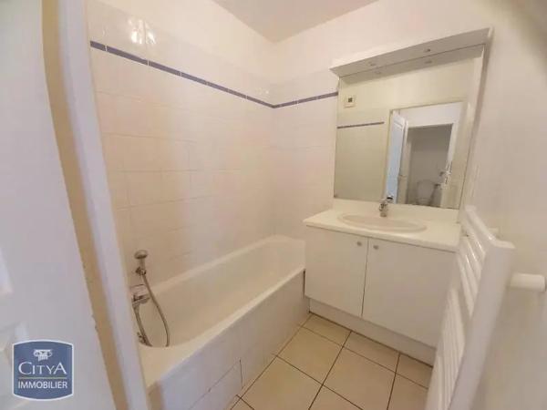 Appartement à louer 2 pièces 42.06m²