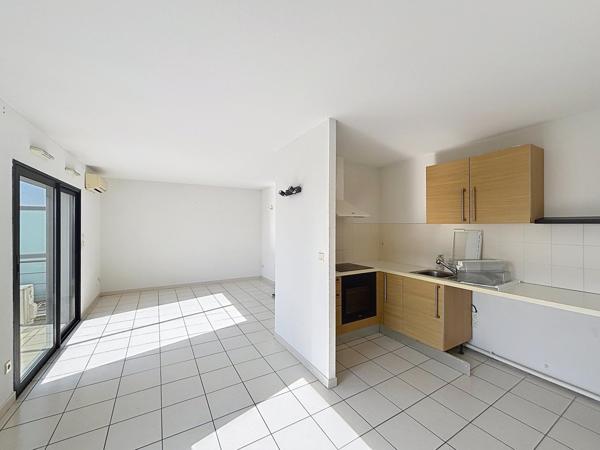 Appartement lumineux avec double extérieur et garage – Résidence sécurisée à BézierS