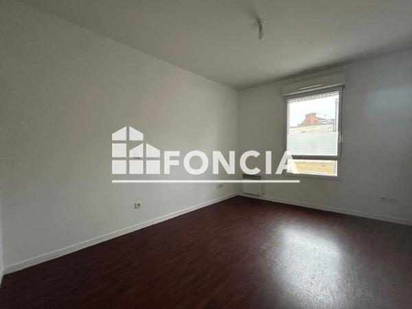 Location Appartement 3 pièces 72.9 m² - 7 AVENUE DE VARSOVIE PORTE 105 Lens 62300