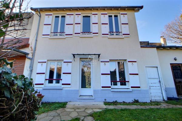 Maison familiale Vernouillet €499 000 ** - Référence 1073