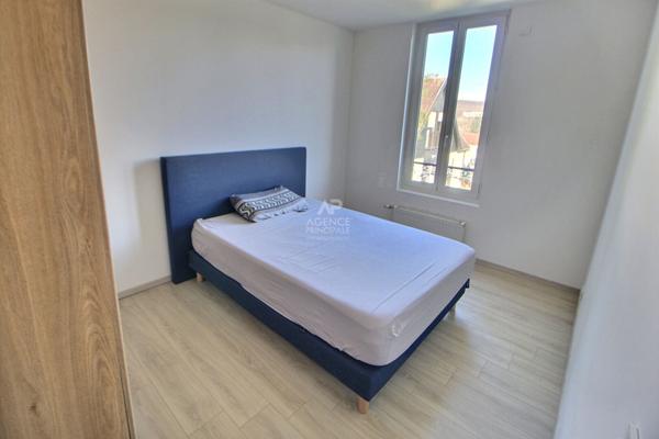 Maison familiale Vernouillet €499 000 ** - Référence 1073