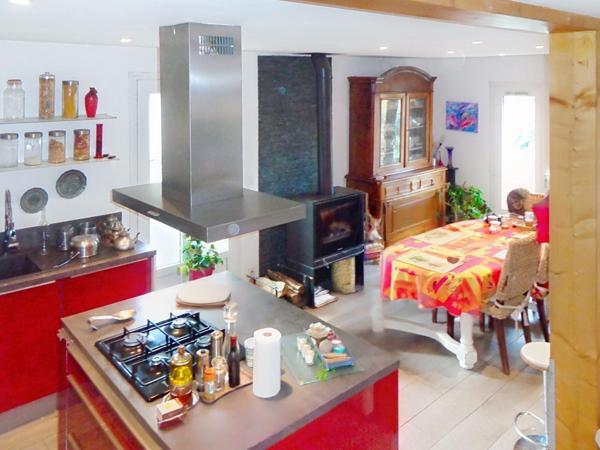 Maison rénovée proposée en vente à terme occupée