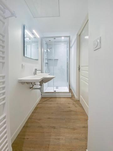 Appartement à louer    1 pièce • 40 m2 Mont-de-Marsan