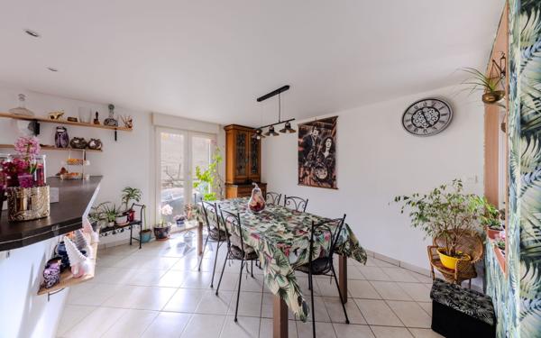 Maison à vendre    5 pièces • 156 m2 Viterne