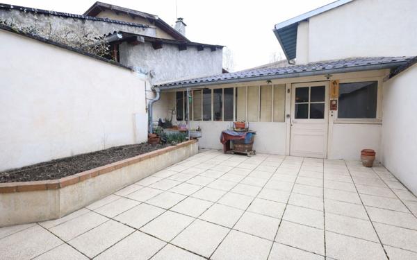 Maison à vendre    4 pièces •  Montluel